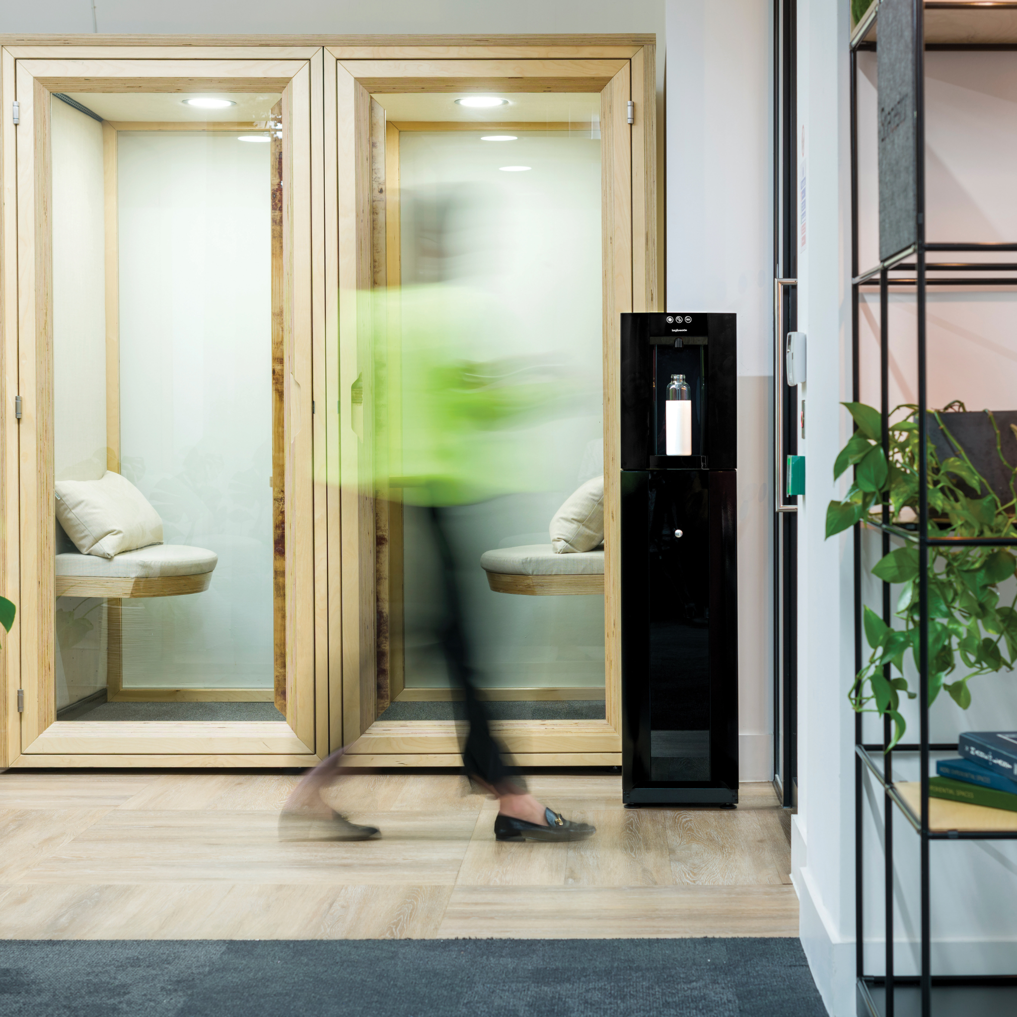 E4 Water Dispenser - Compact, efficient, powerful