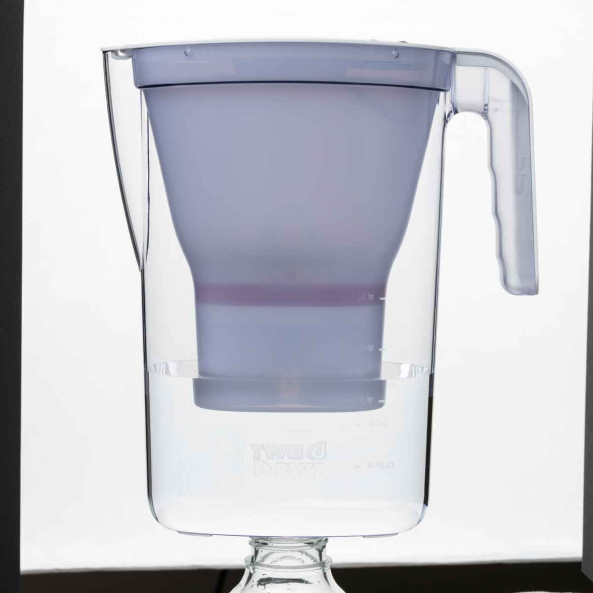 BWT Water filter Vida + 1 Magnesium filter White | 815481-B